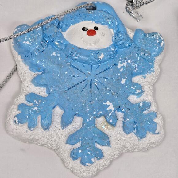 Vintage Christmas Ornaments Snow Flake Blue White Ceramic Hand Painted Set Of 7 - Picture 6 of 10